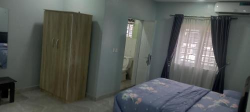 Loburo Apartment | PAUL's PLACE