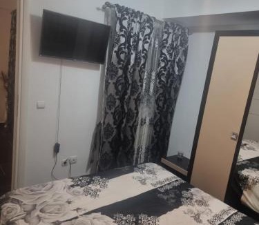 Curtea De Arges Apartment | Paula