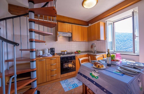 Ne House | Paulotti Antico Borgo First Floor
