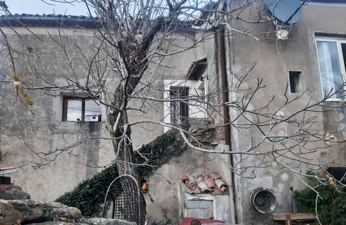 Valmascle House | Pause au vert: a simple, authentic country house