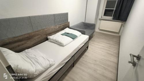 Ruesselsheim Apartment | Pausiert