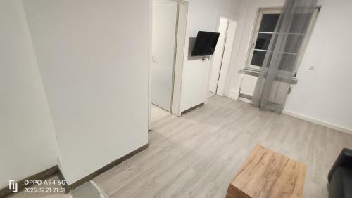 Ruesselsheim Apartment | Pausiert