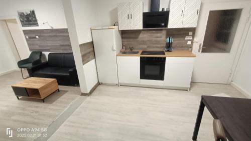 Ruesselsheim Apartment | Pausiert