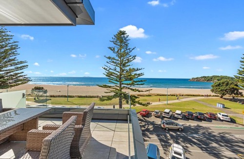 Mount Maunganui Apartment | Pavilion Beachfront Apartments