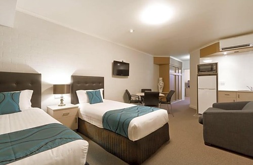 Wagga Wagga Hotel | Pavilion Hotel Wagga Wagga
