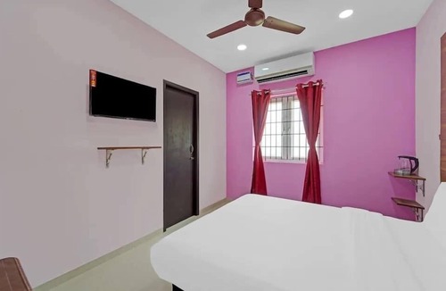 Thoraipakkam Hotel | Pavis