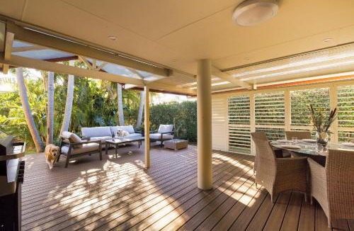 Corlette House | Pawprints