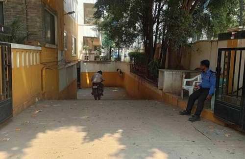 Bengaluru Apartment | Pay for Life Coaching & stay free. One time trial