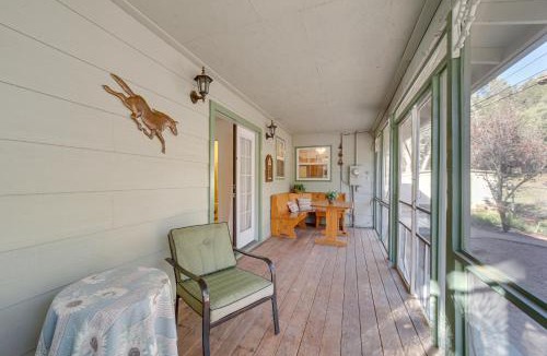 Payson House | Payson Home w/Yard & Deck: Pets Welcome!