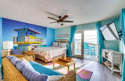 Bel Air Apartment | PCB Apt w/Balcony & Gulf Views: Walk to Beach