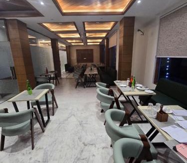 Rampur Hotel | PD Residency