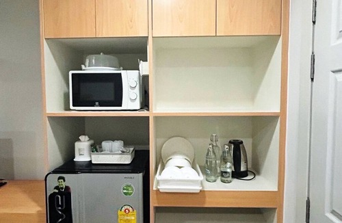 Chom Phon Apartment | Peaberry Place