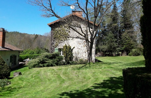 Saint-Pierre-le-Chastel House | Peace and nature next to the Volcanoes. Family