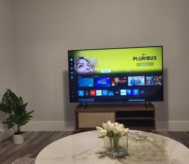 Dieppe Apartment | Peace Home