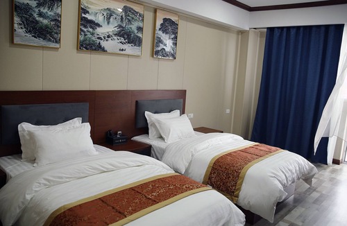 Sector 2 Hotel | Peace House