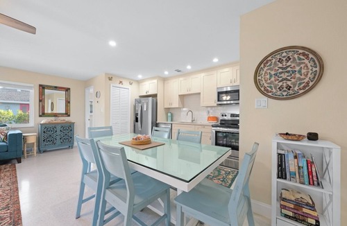 Tradewinds House | Peace, Love & Shells: Cute Beach Cottage Near Gulf