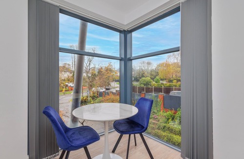 Sheldon Apartment | Peaceful 1-bedroom apartment in beautiful Birmingham perfect for relaxing
