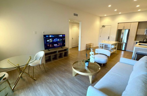 Lake Forest Apartment | Peaceful 1BR Retreat w/Courtyard View in Irvine