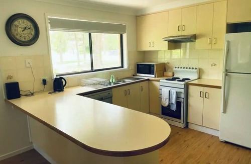 Wagga Wagga Apartment | Peaceful 2 Bedroom Home