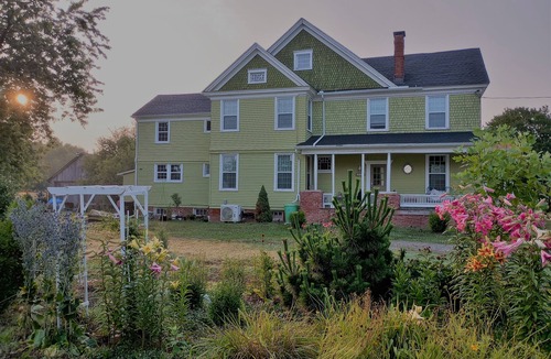 Greensboro House | Peaceful 2-Bedroom Estate for Monthly/Bi-weekly Stay on Eastern Shore