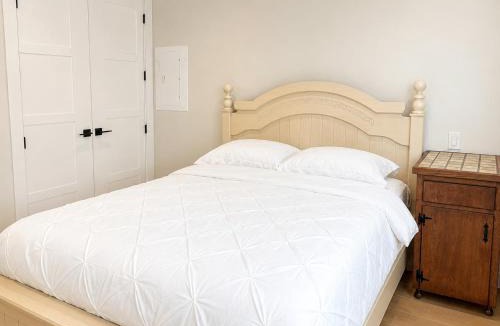 Steveston Apartment | Peaceful 2-Bedroom Richmond Stay Near Steveston Village