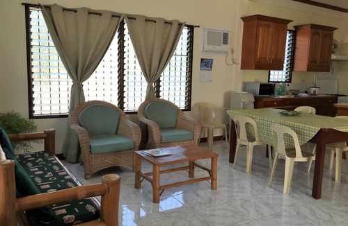 Santander House | Peaceful 2BR Seaside Retreat in Santander, Cebu