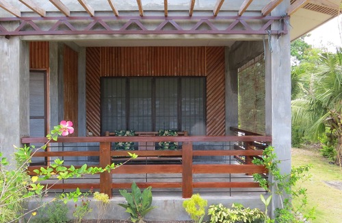 Santander House | Peaceful 2BR Seaside Retreat in Santander, Cebu