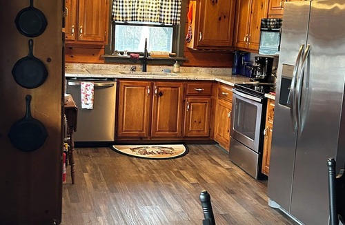 Buckhead Cabin | Peaceful 3BR 2.5BA Retreat Near The Marina With Pool And Outdoor Living