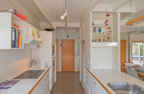 Onemana House | Peaceful 4BR Home with Spa Near Whangamata