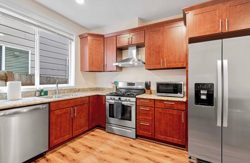 Kent House | Peaceful 5BR Haven w/Dedicated Workspace & Garage｜Flexible Lease｜#41907