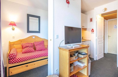 Risoul Apartment | Peaceful Alpine Escape, Risoul
