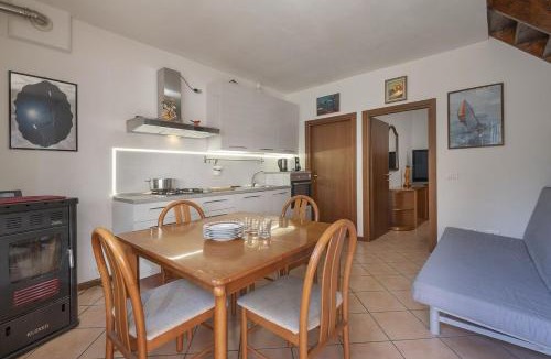 Ronco House | Peaceful Alpine House near Sentiero Valtellina