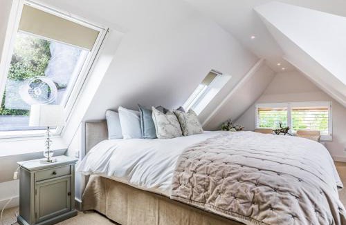 Funtington House | Peaceful And Beautiful Barn In Downland Village - Pass the Keys