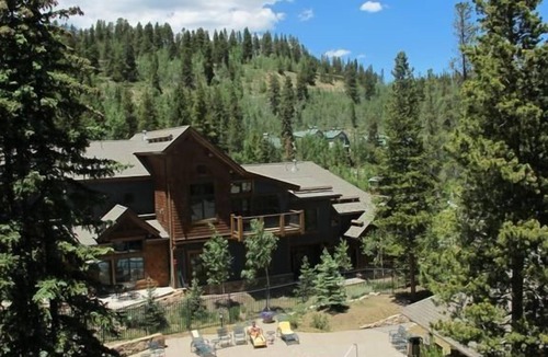 Peak 8 Condo | Peaceful and Comfortable 3 Bedroom Condo