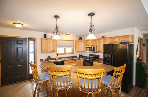 Eagle River House | Peaceful and relaxing Northwoods Property minutes from the Eagle River Chain
