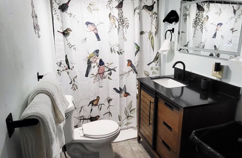 Norwich Apartment | Peaceful Apartment Minutes to Casinos