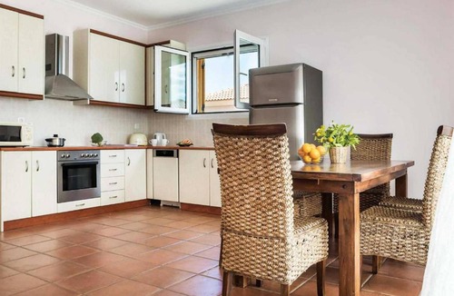 Kateleios Villa | peaceful area at the edge of the village