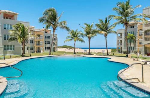 Bajura Apartment | Peaceful Beachfront Two Bedroom Apartment