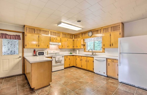 Belleville House | Peaceful Belleville Retreat w/Farm Views!