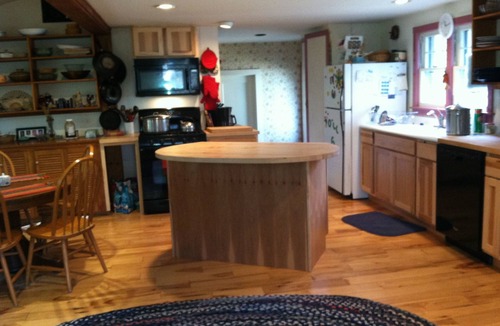 Canaan House | Peaceful Berkshire Getaway Comfortable, Quiet, Lake Access, A/C, 4 bdrms, 2 bath