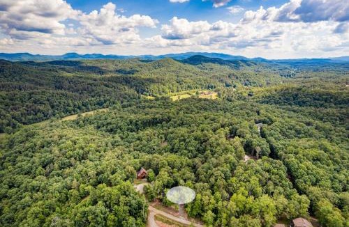 Mineral Bluff House | Peaceful Blue Ridge Cabin with Paved Roads