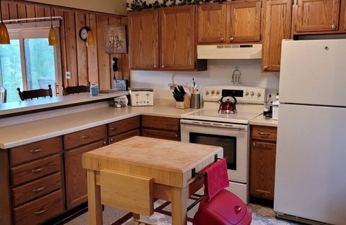 Cable House | Peaceful Cavalier #3 Townhouse near Lake Owen Winter Price Drop!