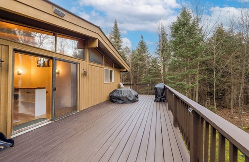 Windham Ski Chalet | Peaceful chalet near Bromley, Magic, Okemo, Mount Snow, and Stratton