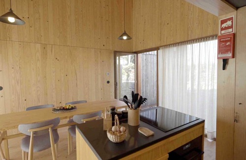 Paredes Ski Chalet | Peaceful Chalet Suite in the Heart of Porto Hills!