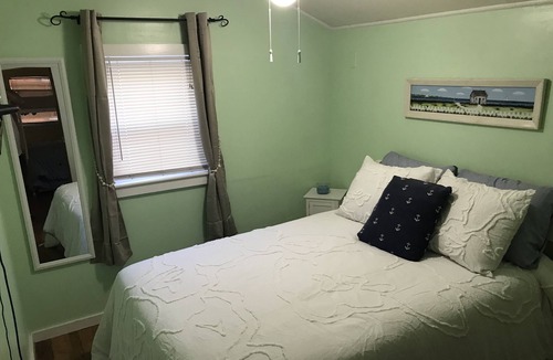East Wareham Cottage | Peaceful Cottage with Pond/Lake minutes from Cape Cod