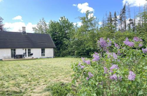 Hammenhog House | Peaceful Country Escape with Terrace
