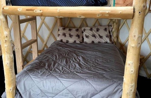 Cantwell Cabin | Peaceful Denali Accommodation for Yurt Glamping in Alaska
