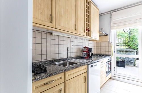 Kabatas Apartment | Peaceful Flat w Garden and Fireplace in Cihangir