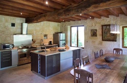 Naujan-et-Postiac House | Peaceful Forest Retreat Near Saint Emilion