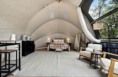 Hermosa Other | Peaceful Forest Glamping Stay with Scenic Trails Near Mount Rushmore in South Dakota’s Black Hills